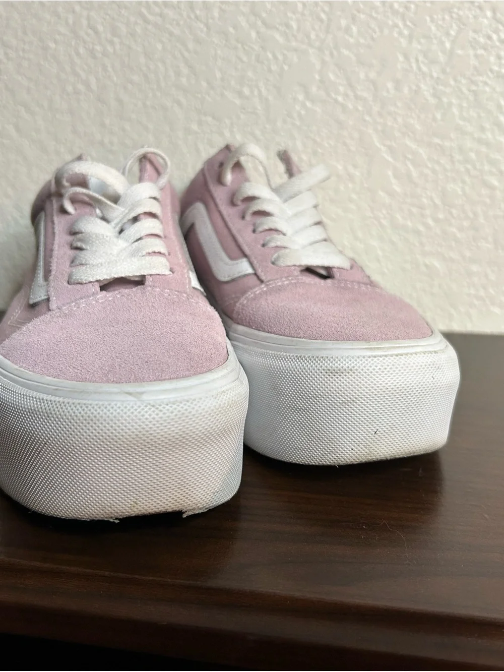 Women’s Pink Suede Low-Top Sneakers with White Stripe